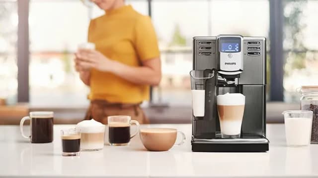 Ile kcal ma czarna kawa? Sprawdź, jak niewiele kalorii ma! Ile kcal ma czarna kawa? Sprawdź, jak niewiele kalorii ma!